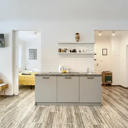 Polin Old Jewish Quarter- Yesapartments * Warsaw